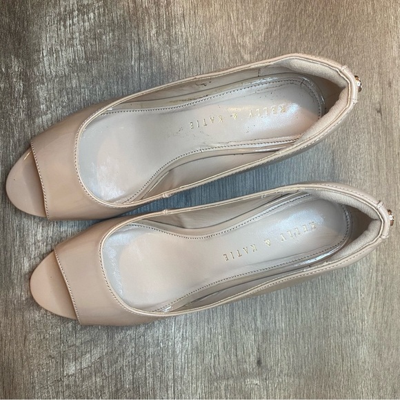 Kelly & Katie Nude Wedges Size 7 - Picture 2 of 10